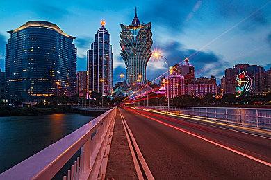 Fami通新一周销量榜 《喷射战士3》八连冠